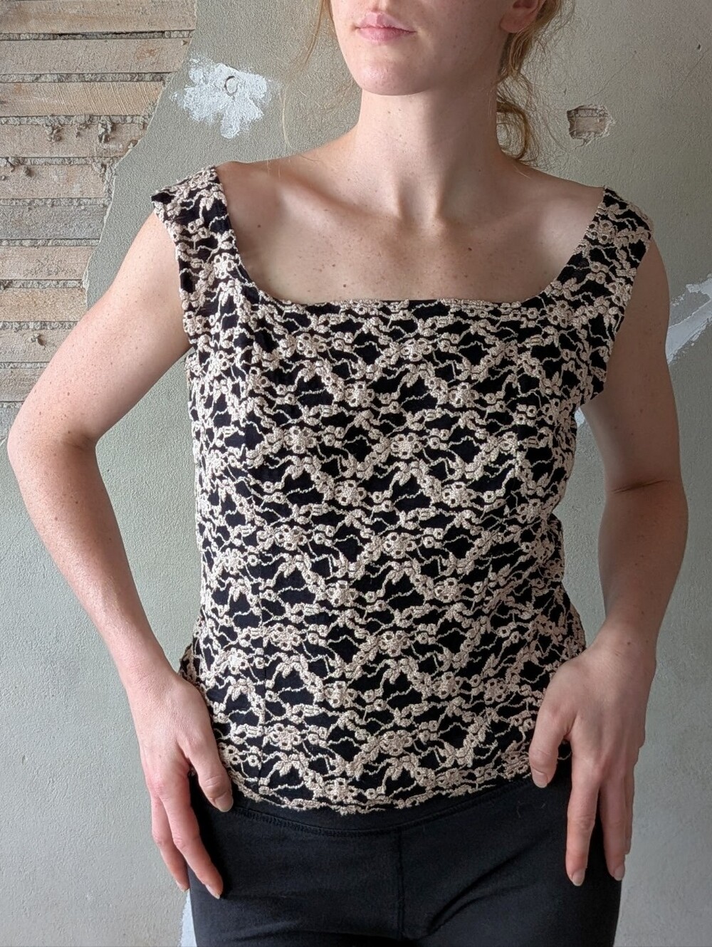 Y2K Black & Cream Lace-Pattern Square Neck Tank Top